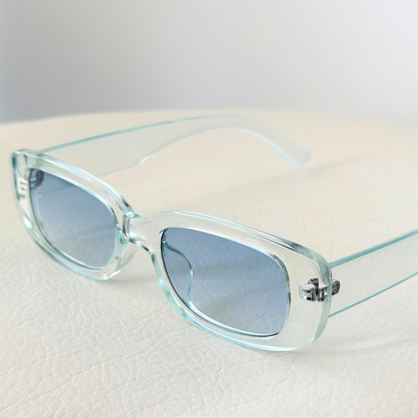 Gafas estilo Bad Bunny Color Celeste Mujer